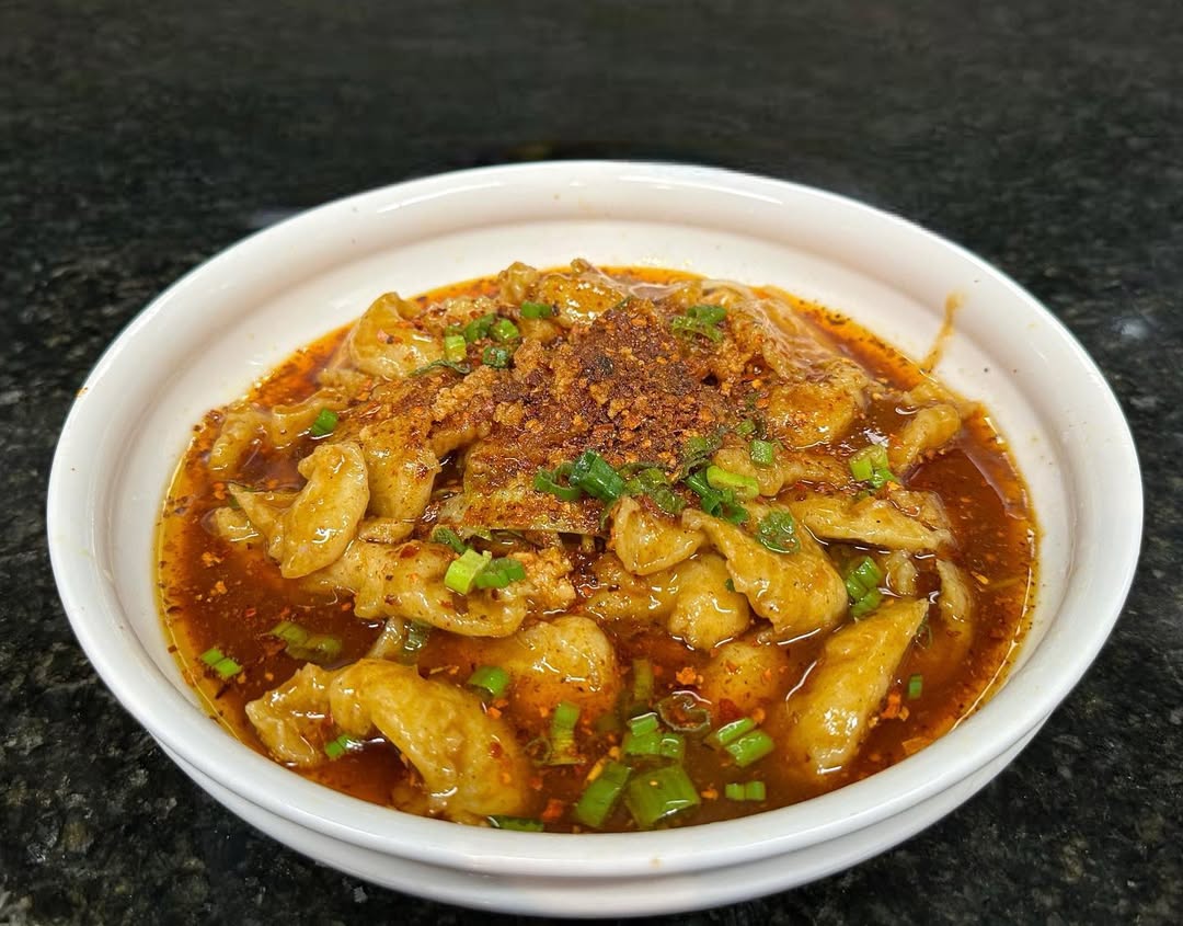 Picture of chicken in chili sauce from Chuan Fu