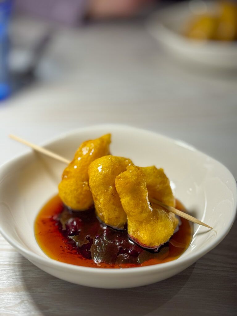 papa llama's picarones