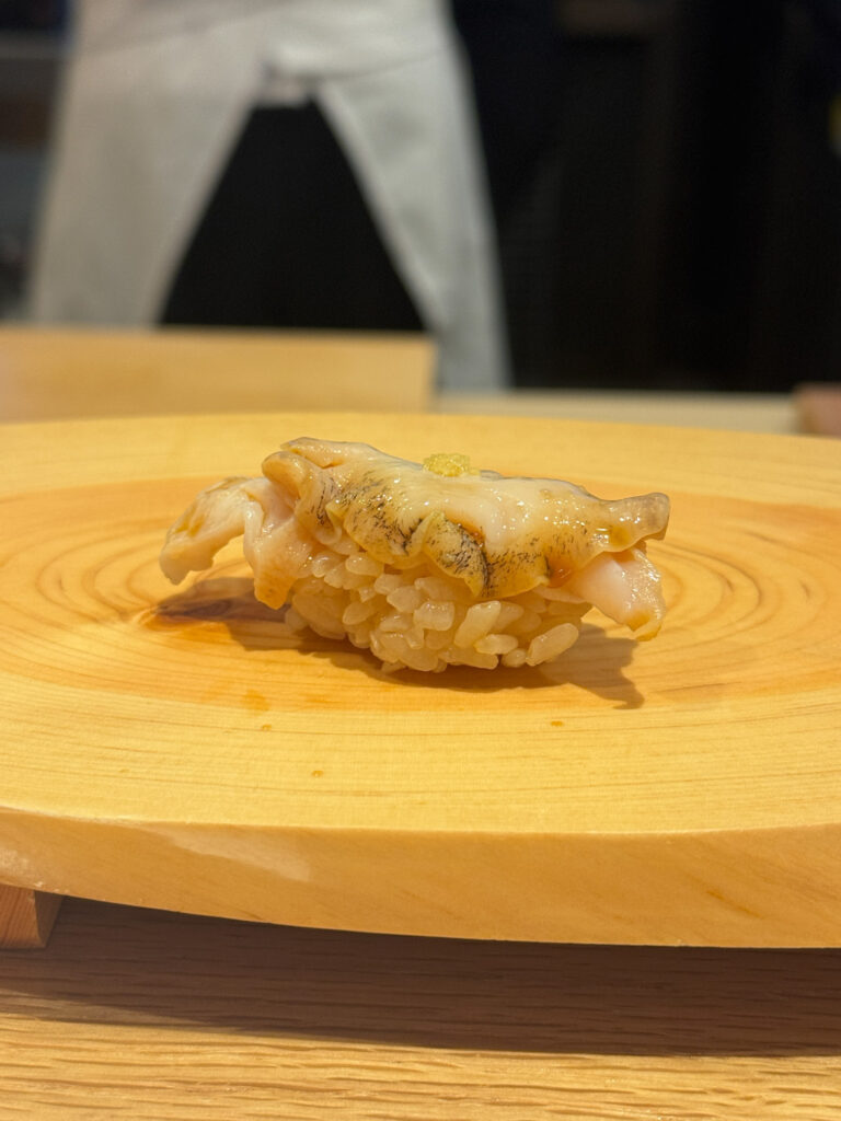 edoboy clam nigiri