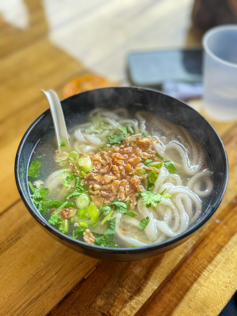 Khao Piek Sen
